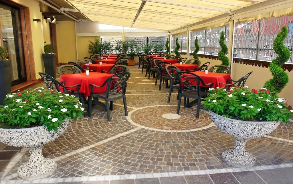 Hotel Colorado Sottomarina